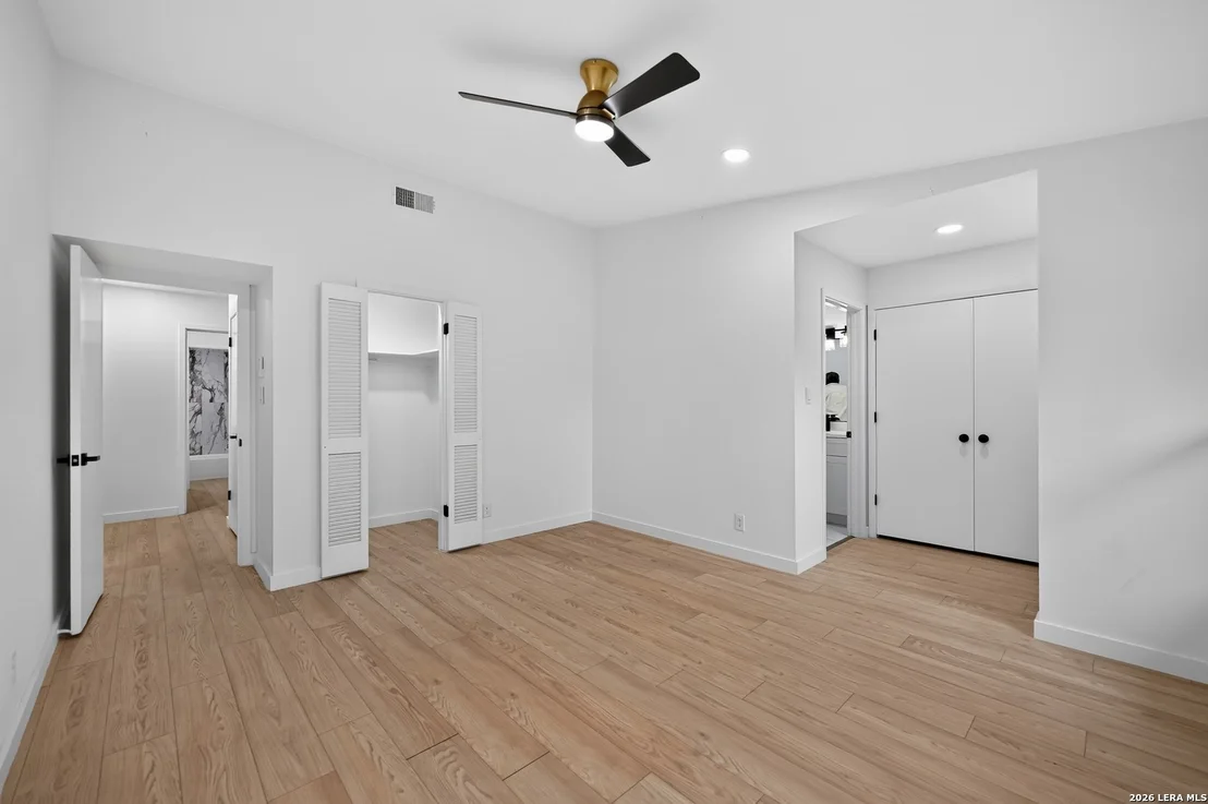 Photo of 1017 CRIPPLE CREEK DR