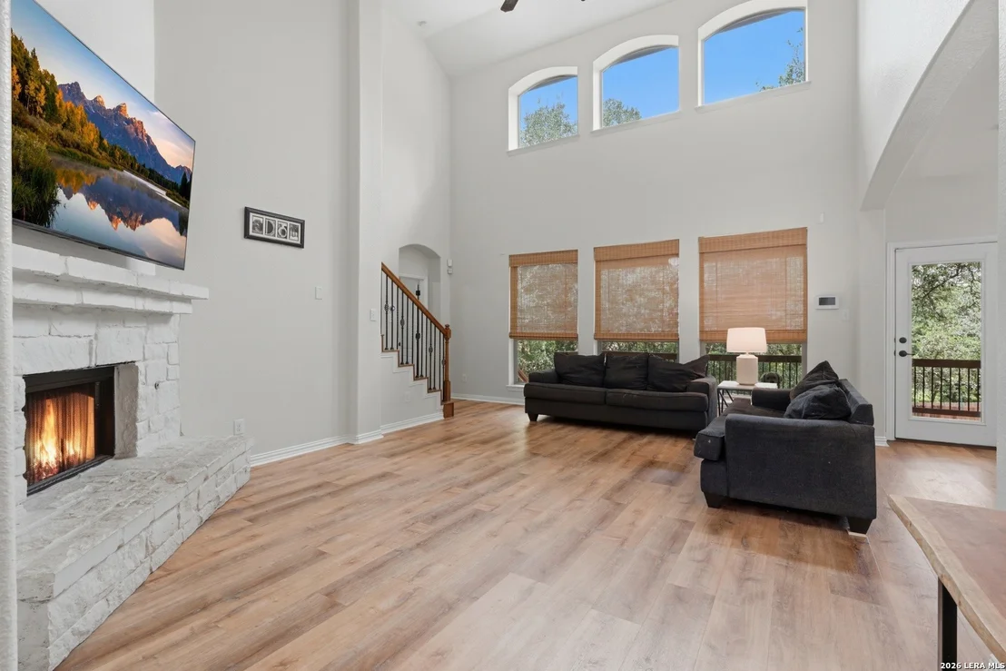 Photo of 12907 Gordons Haven