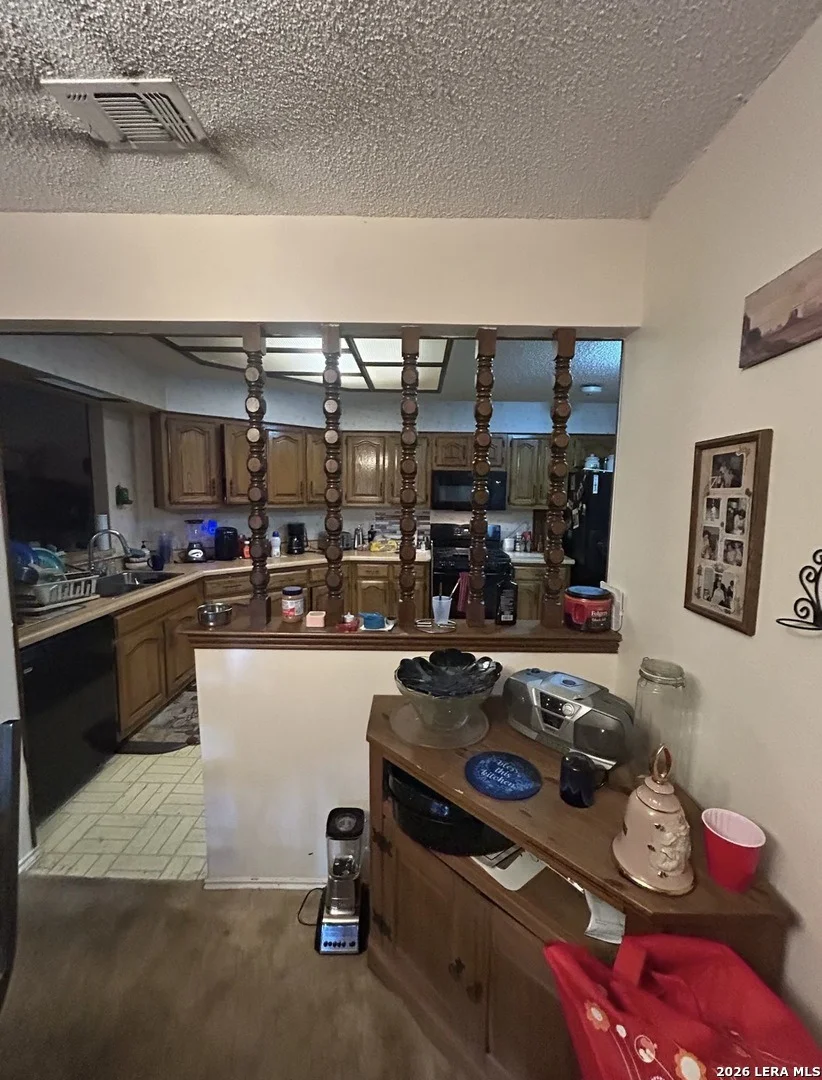 Photo of 206 High Oak