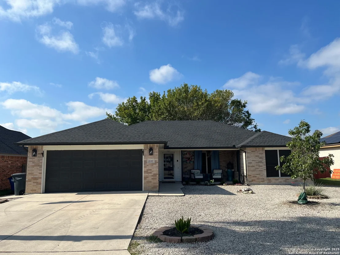 Photo of 2240 Stonehaven