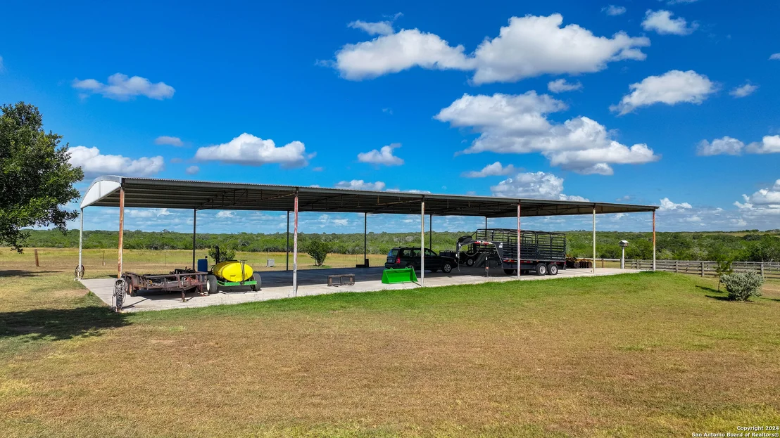 Photo of 6402 County Road 345