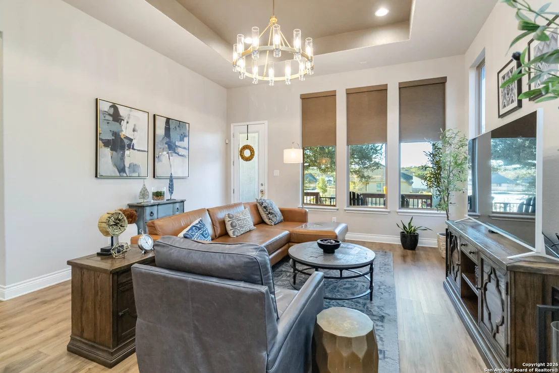 Photo of 1030 Cadogan Squire