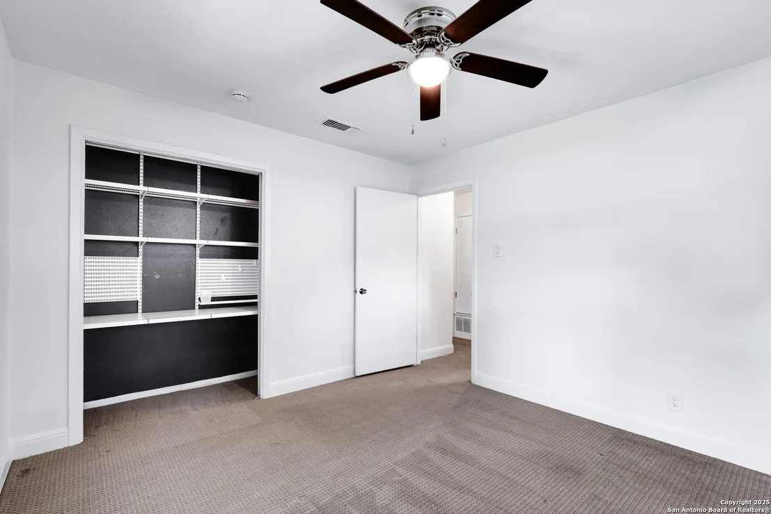 Photo of 2116 Turkey Ledge