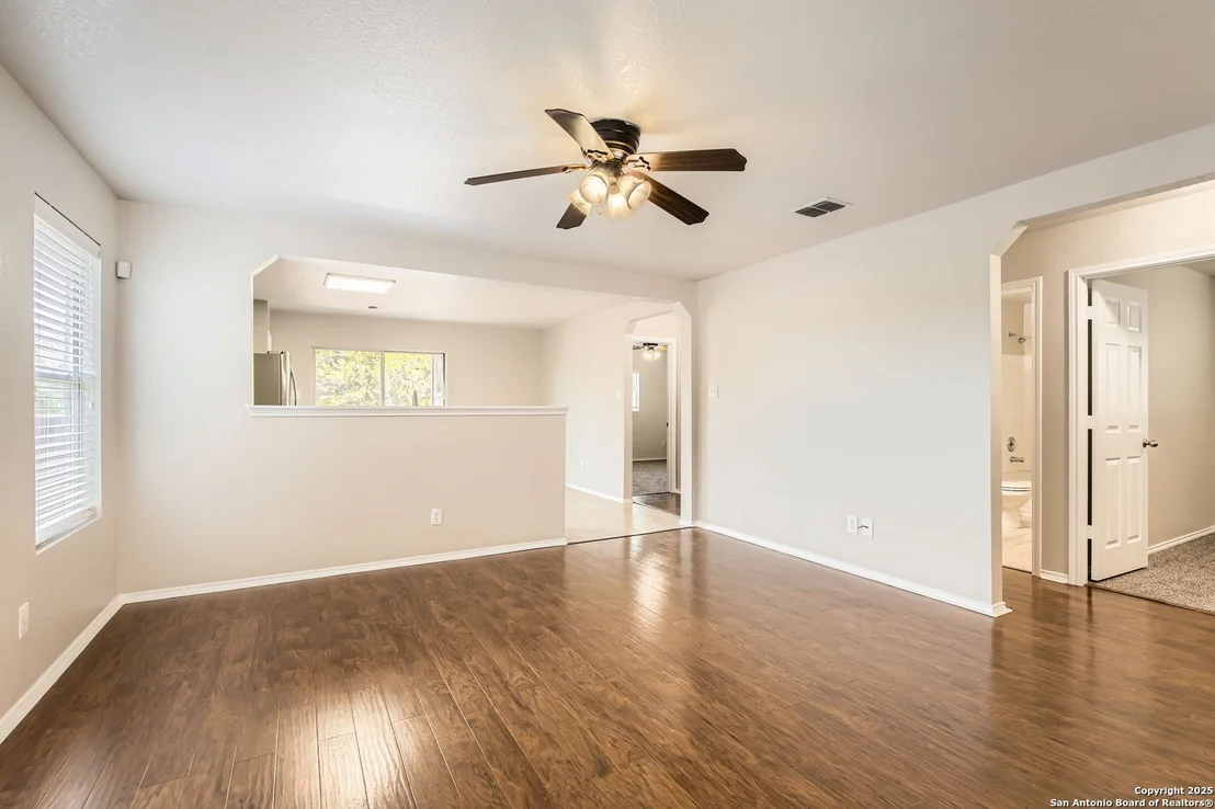Photo of 3747 Hideaway Grn