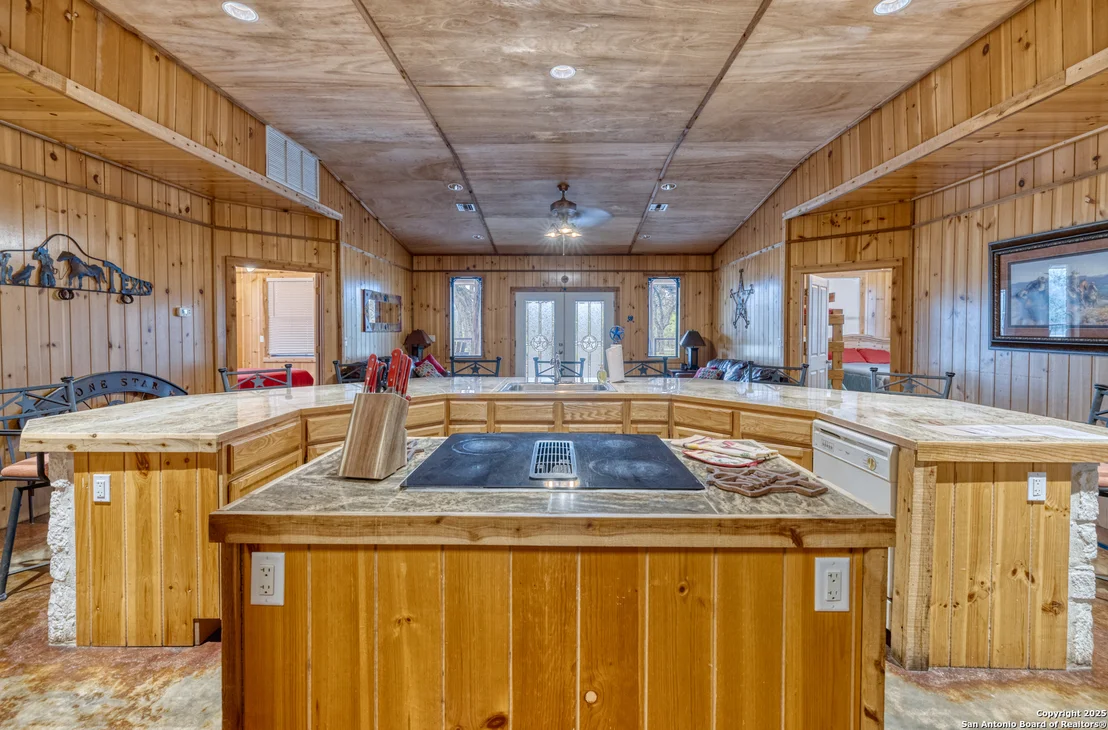 Photo of 387 Madrone Loop