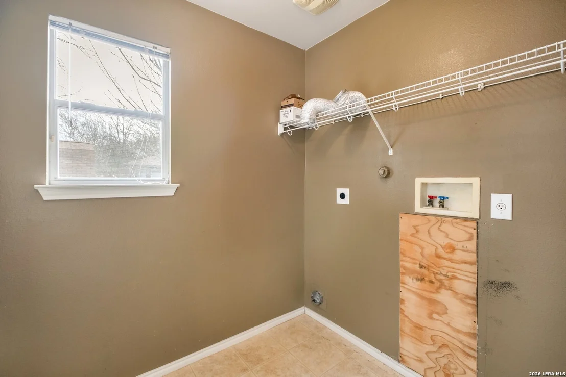 Photo of 3679 Archer Blvd