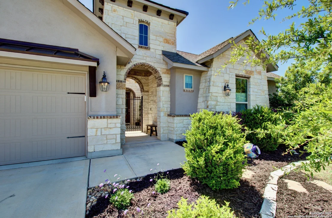 Photo of 3902 Monteverde