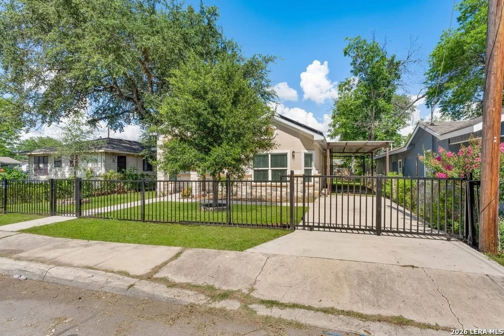 Photo of 1204 Valencia