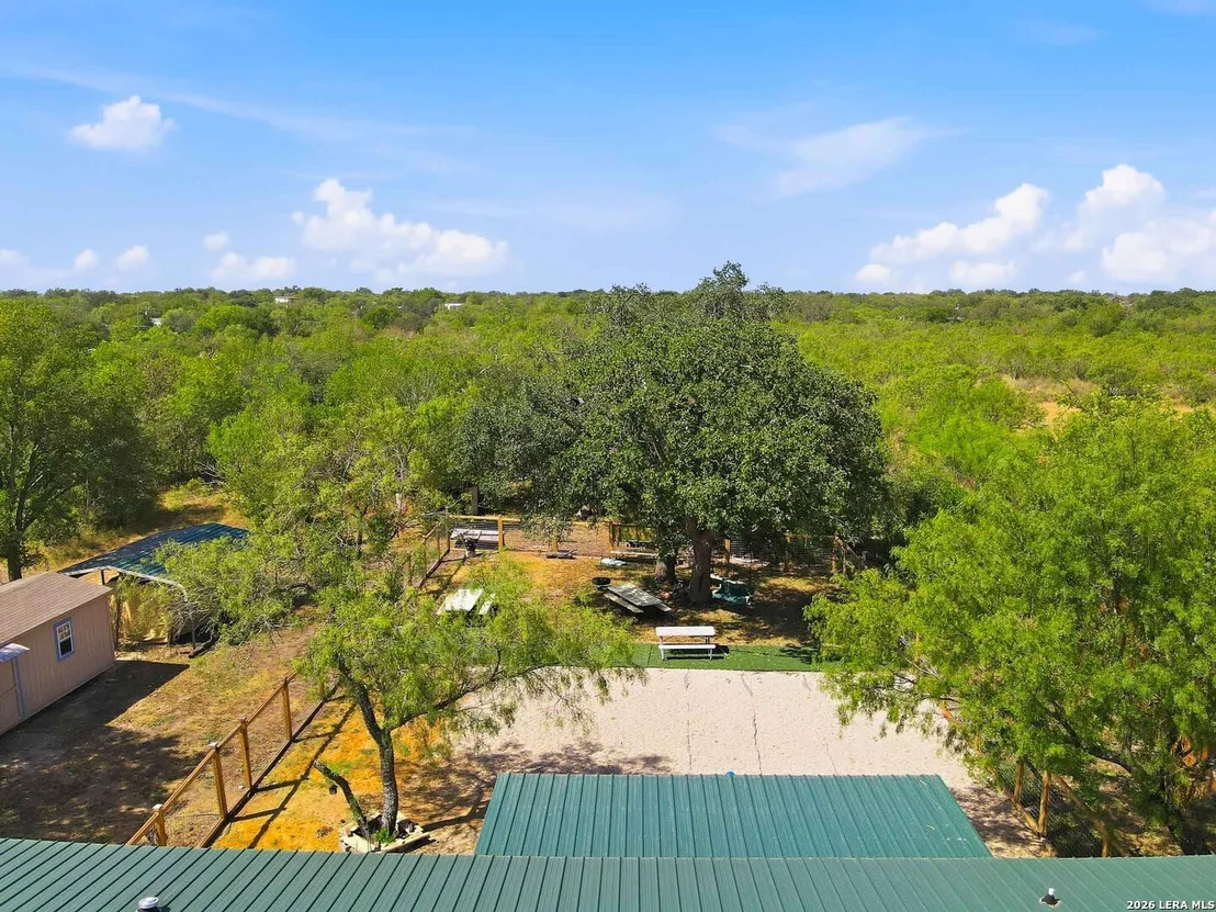 Photo of 321 County Road 4614