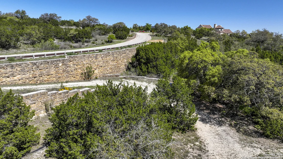 Photo of 13 SUMMIT PASS