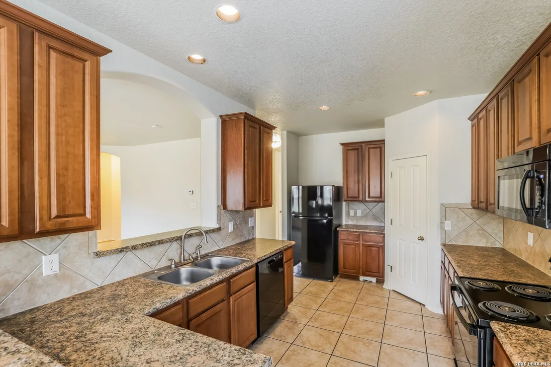 Photo of 6802 Foster Fields