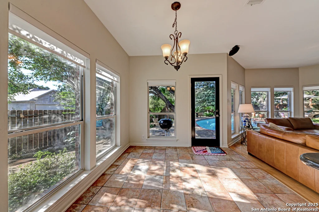 Photo of 2204 Blackoak Bnd