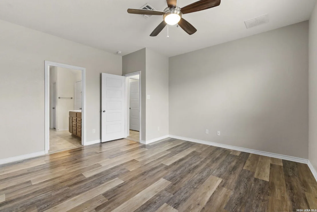 Photo of 3326 PUTNAM FLDS