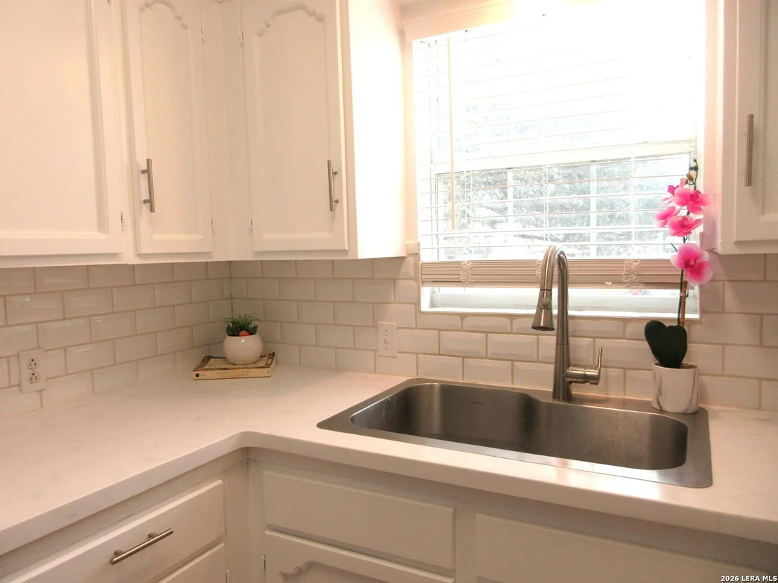 Photo of 301 Mockingbird