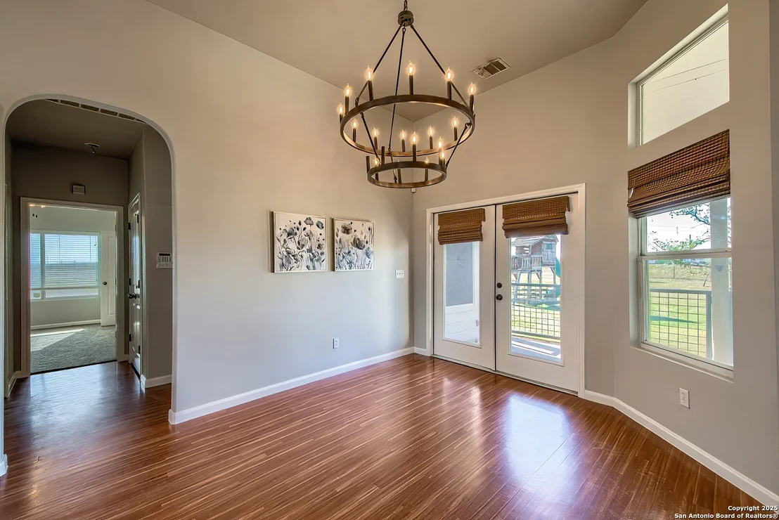 Photo of 240 Glory Lane