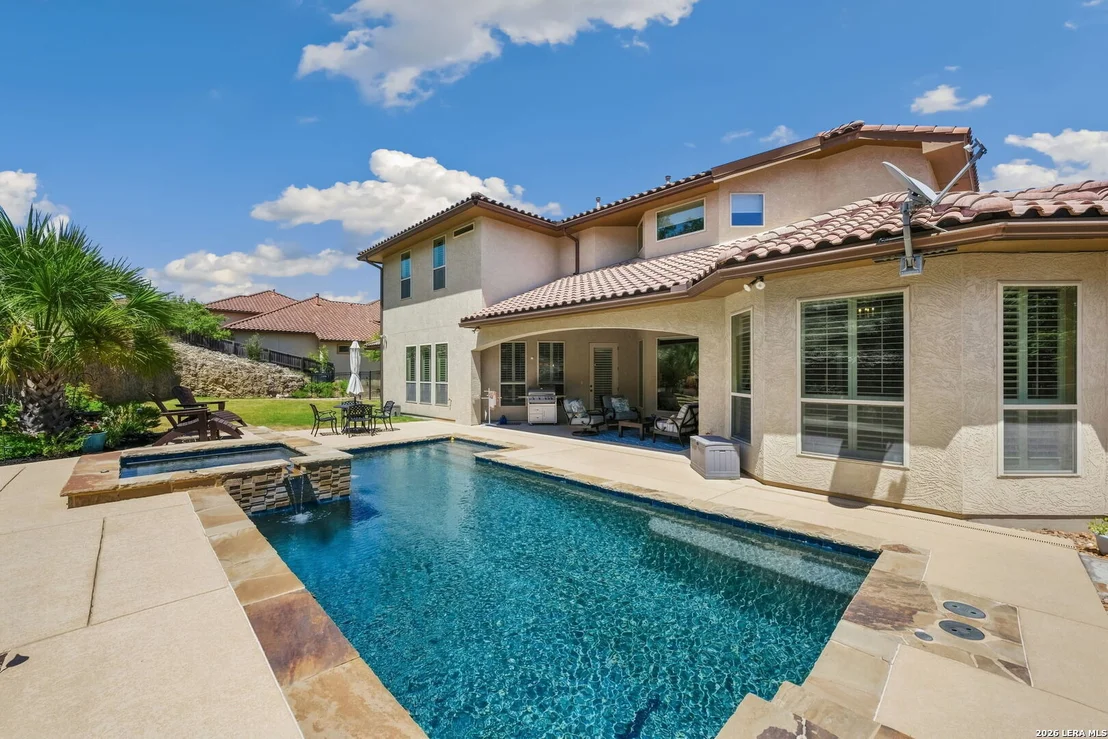 Photo of 315 Candelaria