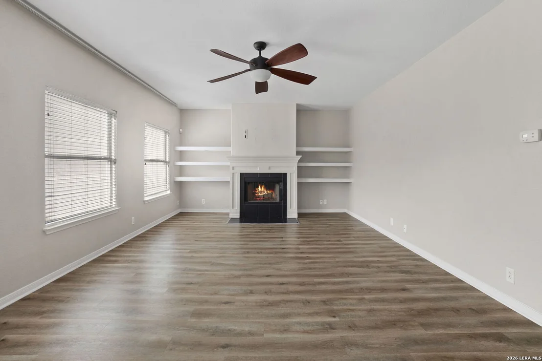 Photo of 1641 EBONY LN
