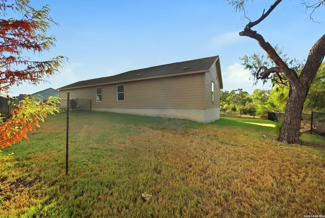 Photo of 1355 Art Wall Way