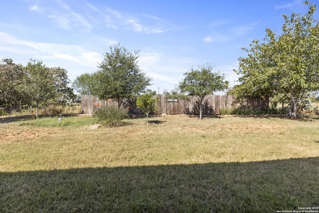 Photo of 944 County Road 769