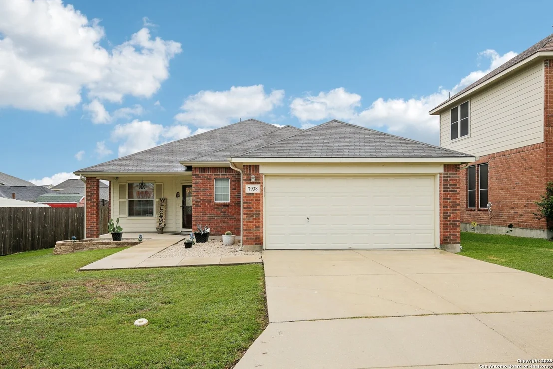 Photo of 7938 Sterling Manor