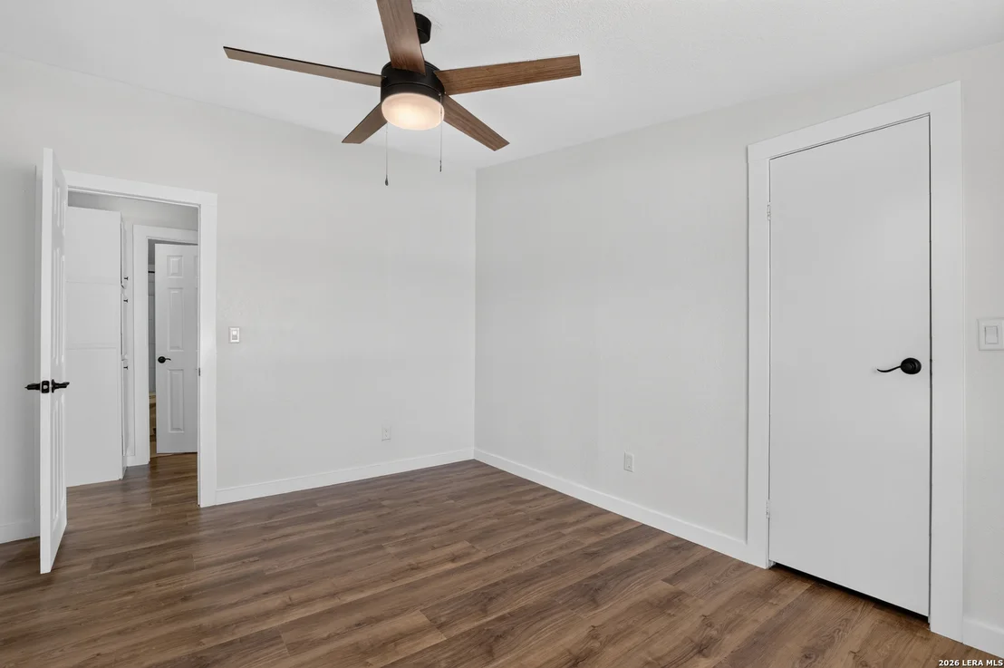 Photo of 1302 Hickory Street