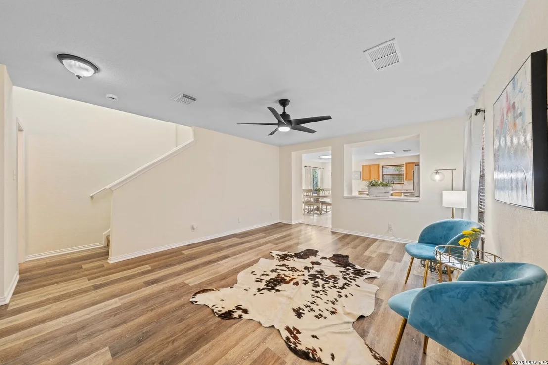 Photo of 4963 Ancient Elm