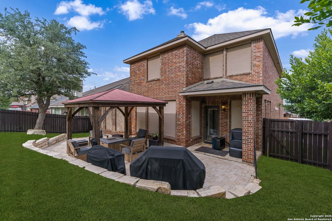 Photo of 24131 Canyon Row