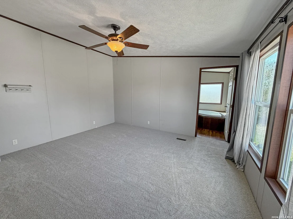 Photo of 2462 Chase Road