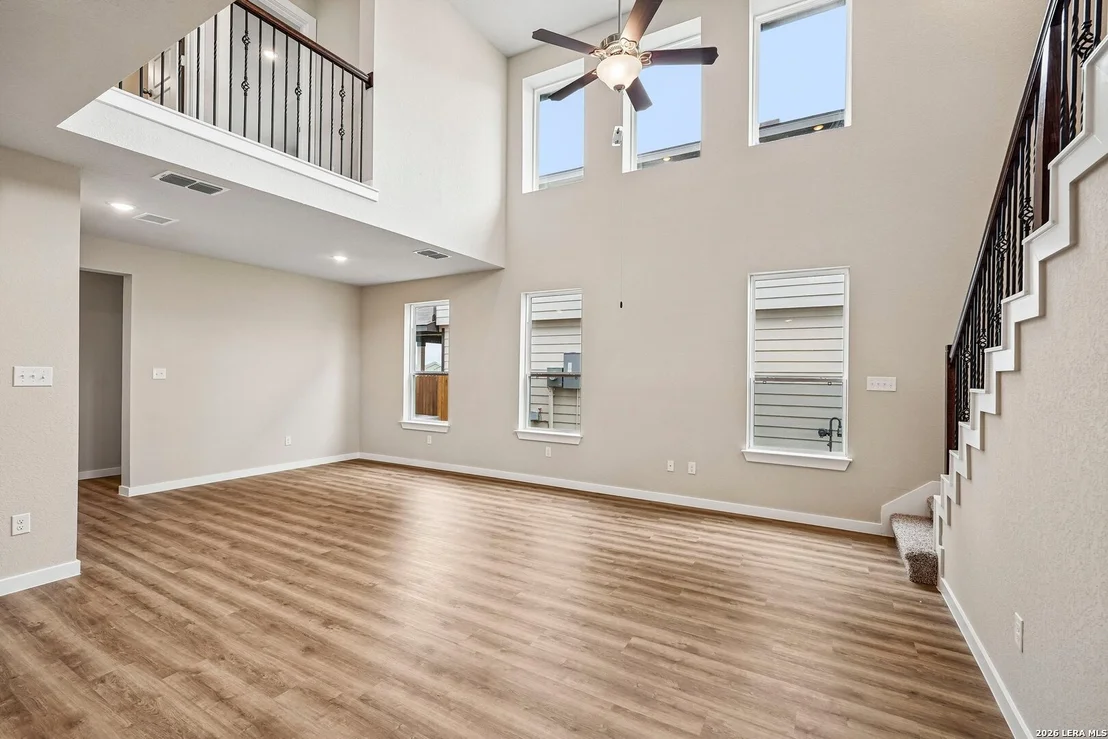 Photo of 5934 Willow Point