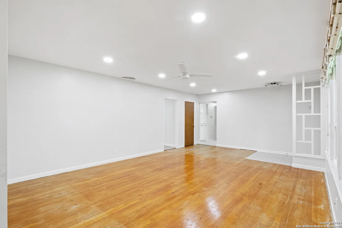 Photo of 818 Cherry