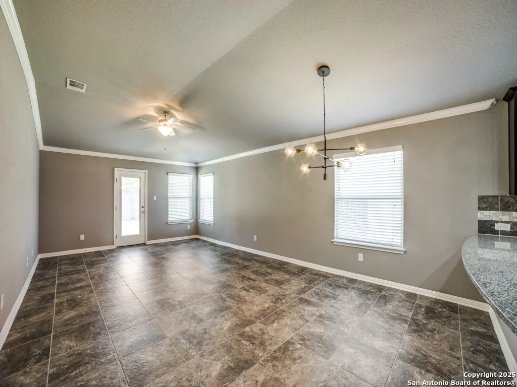 Photo of 7911 Mahala
