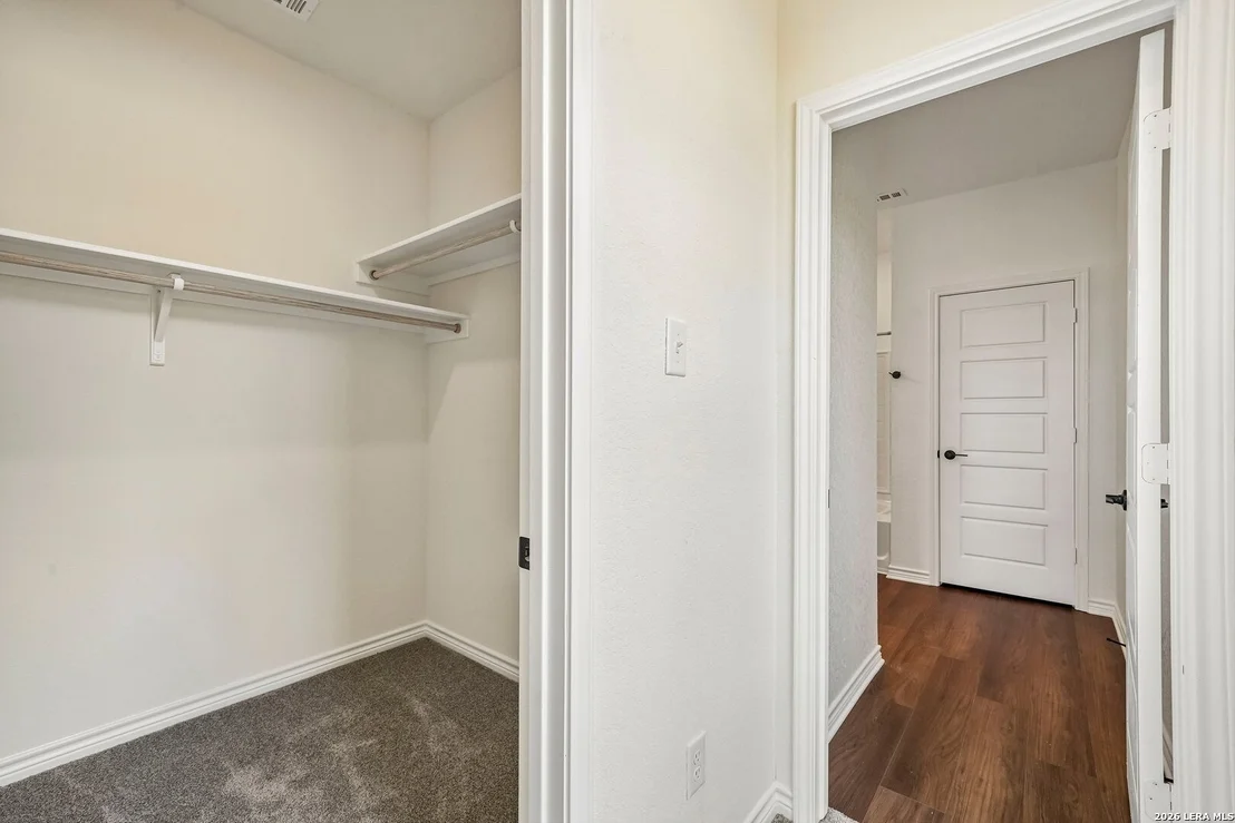 Photo of 7724 MOUNTAINEER WAY