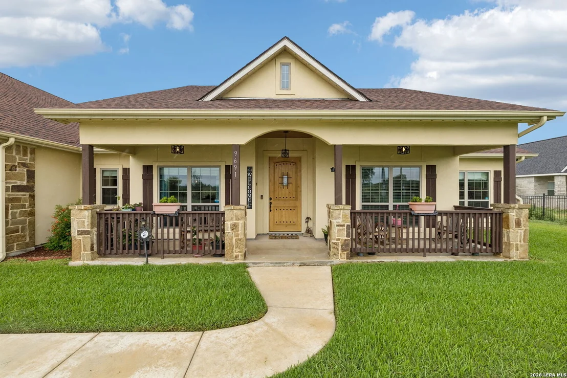 Photo of 9691 Crow Ln