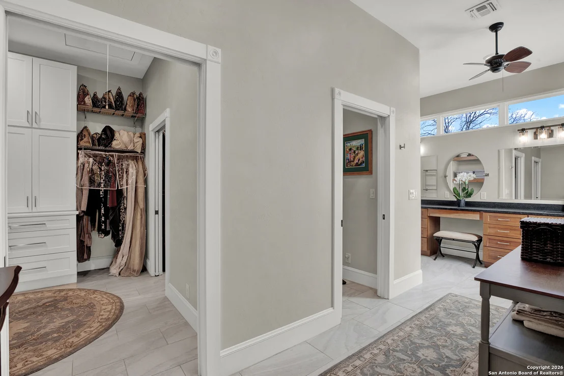 Photo of 308 Oakhaven Lane