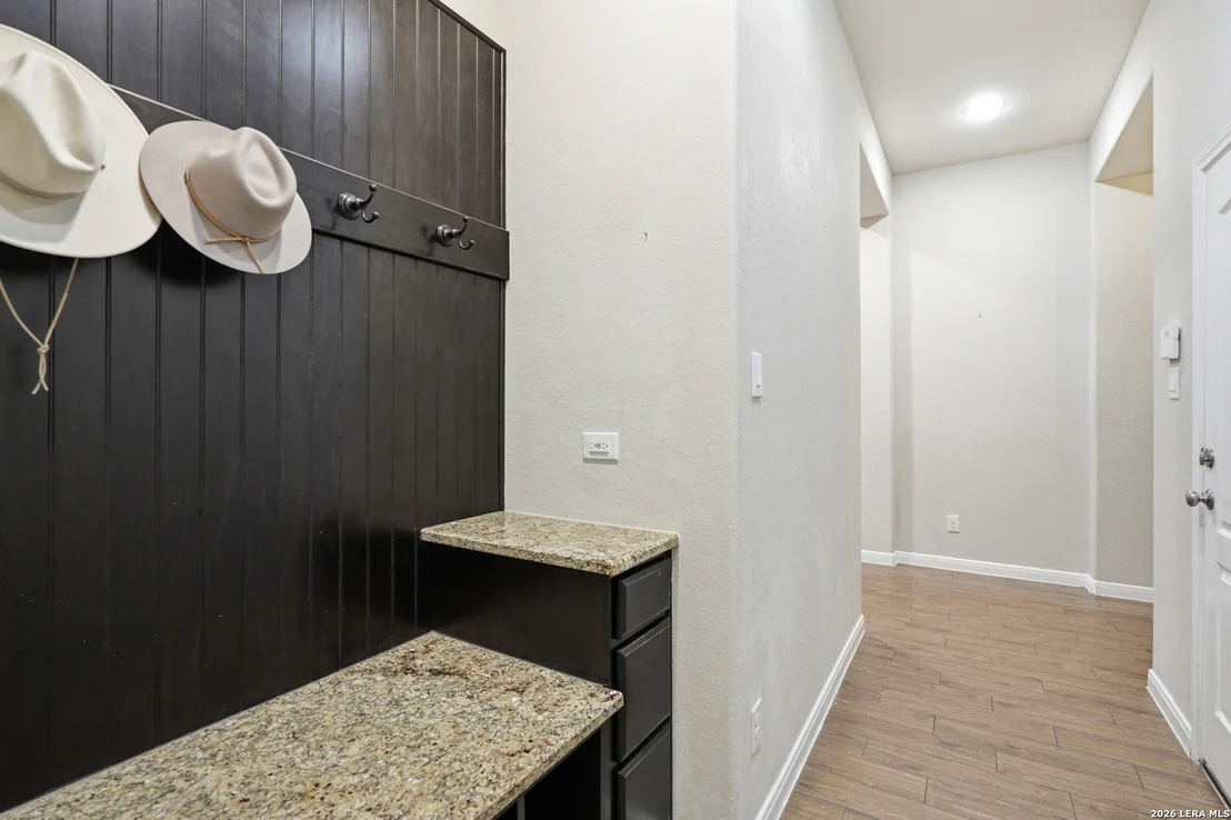 Photo of 21106 Capri Oaks