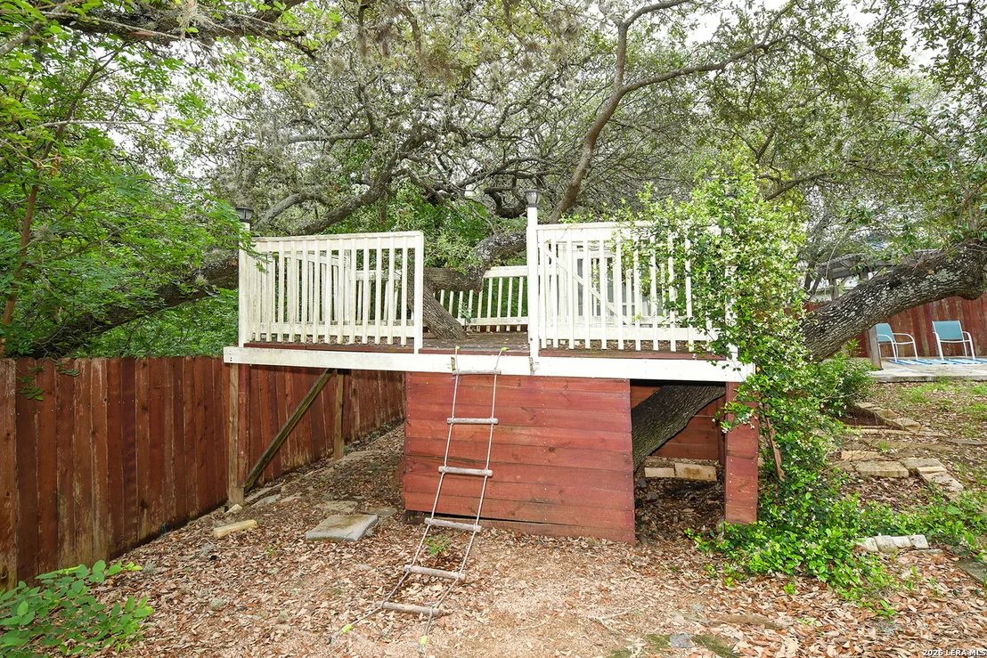Photo of 11803 Bridge Hampton