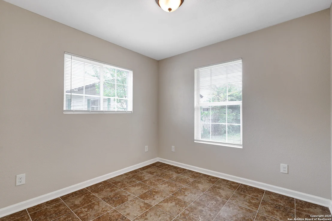 Photo of 6820 Mountain Park