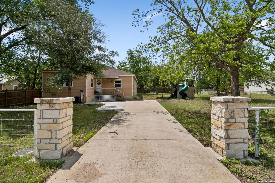 Photo of 810 Lamar