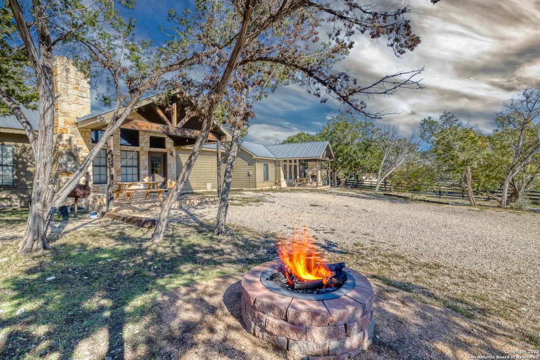 Photo of 1546 CR 348 (RIVER RD)