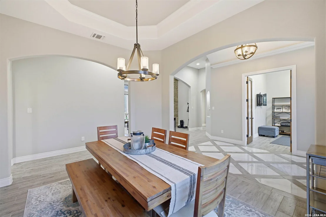 Photo of 117 Crescent Rdg