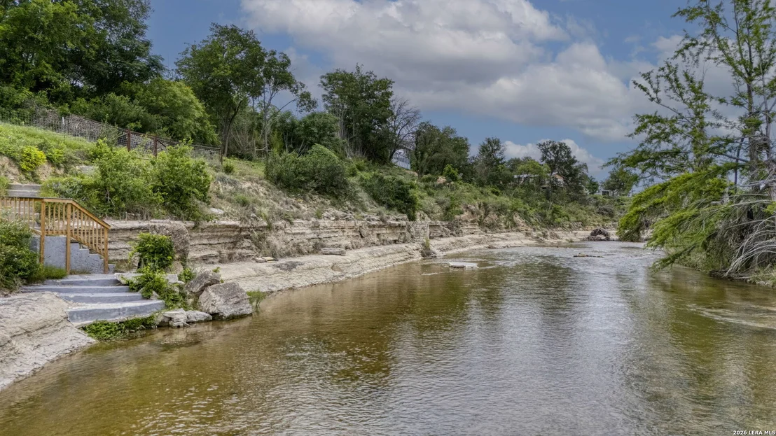 Photo of 5987 HIGHWAY 27