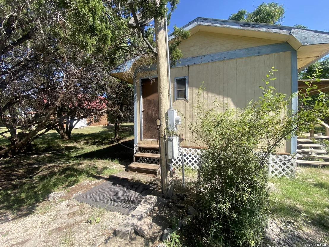 Photo of 39 JIM DALRYMPLE DR