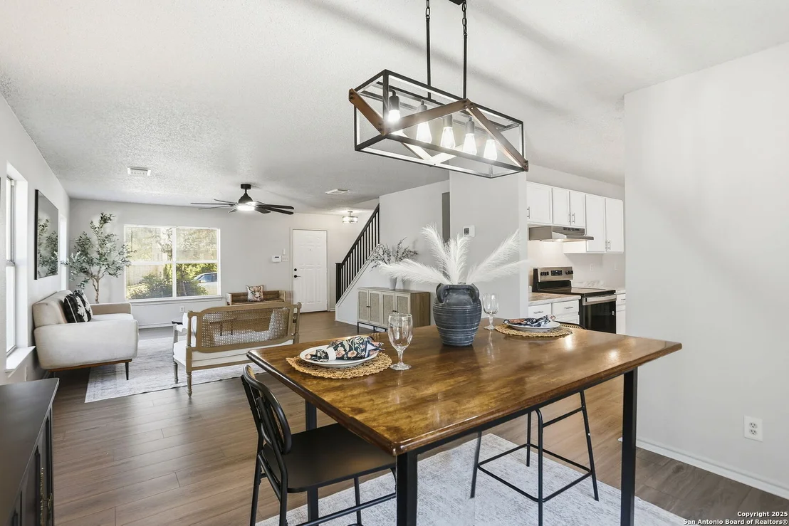 Photo of 8123 Chestnut Manor Dr.
