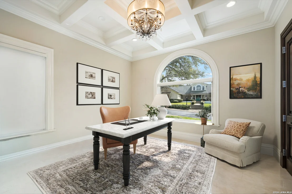 Photo of 11 Vineyard Dr.
