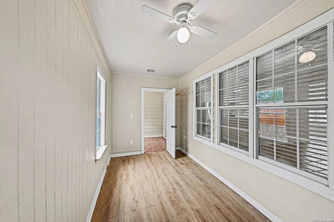 Photo of 1114 Iris Crescent