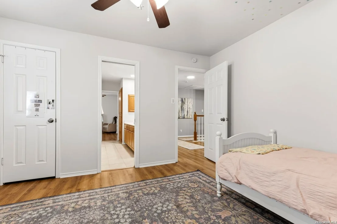 Photo of 14318 Rush Wood