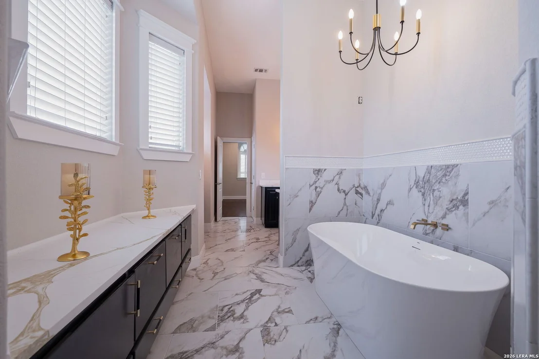 Photo of 3 BENCHWOOD CIR