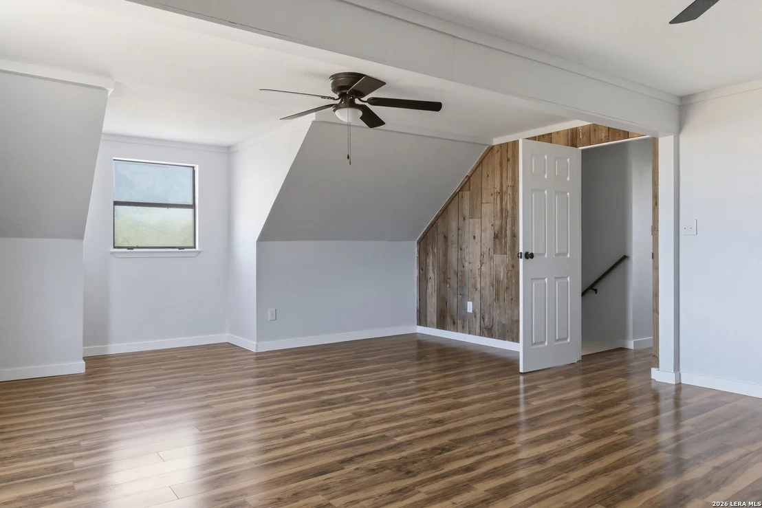 Photo of 910 Cypress