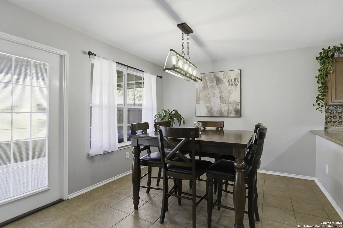 Photo of 11047 Barclay Point