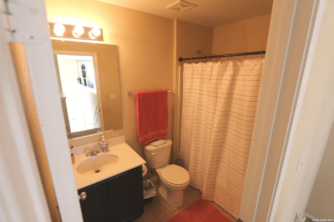 Photo of 449 Auburn Park